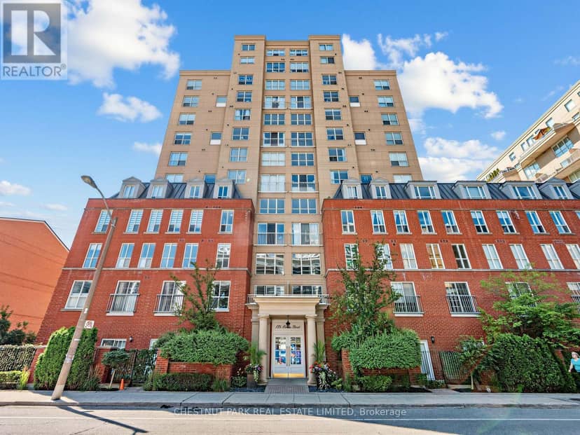246 - 139 Merton Street — photo 1 of 36