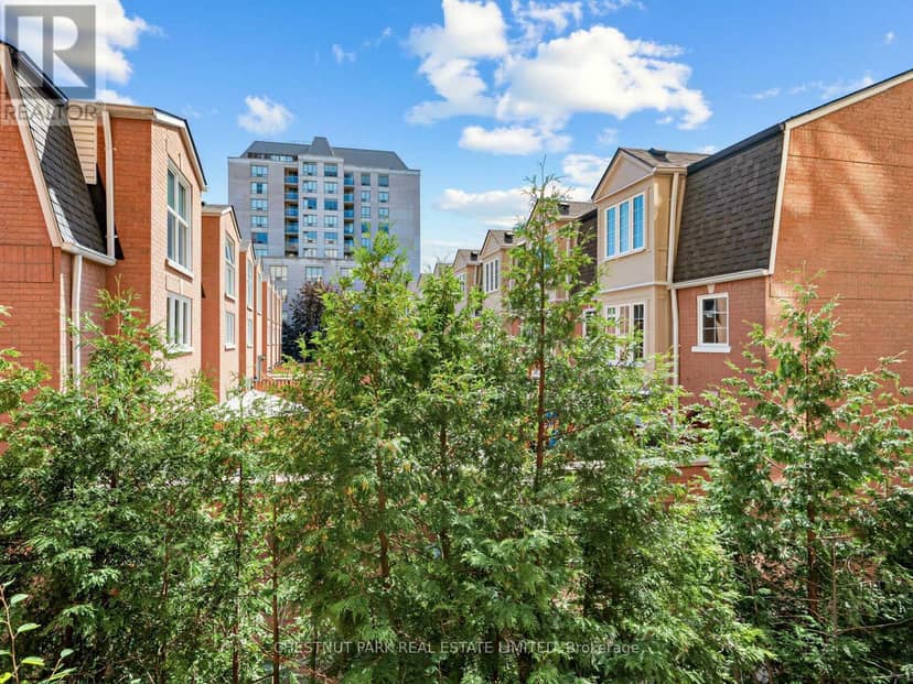246 - 139 Merton Street — photo 19 of 36