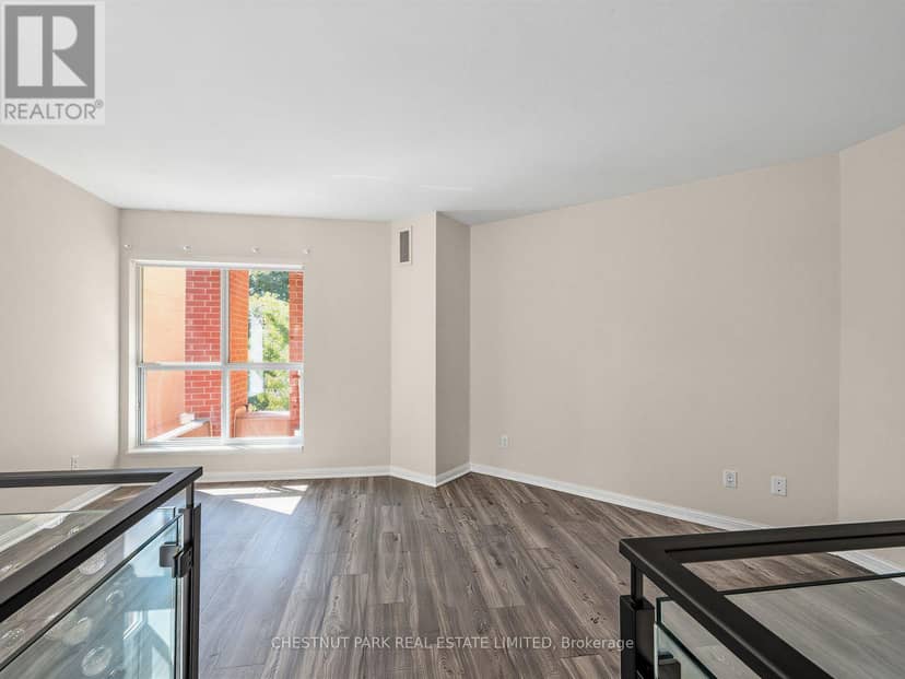 246 - 139 Merton Street — photo 20 of 36