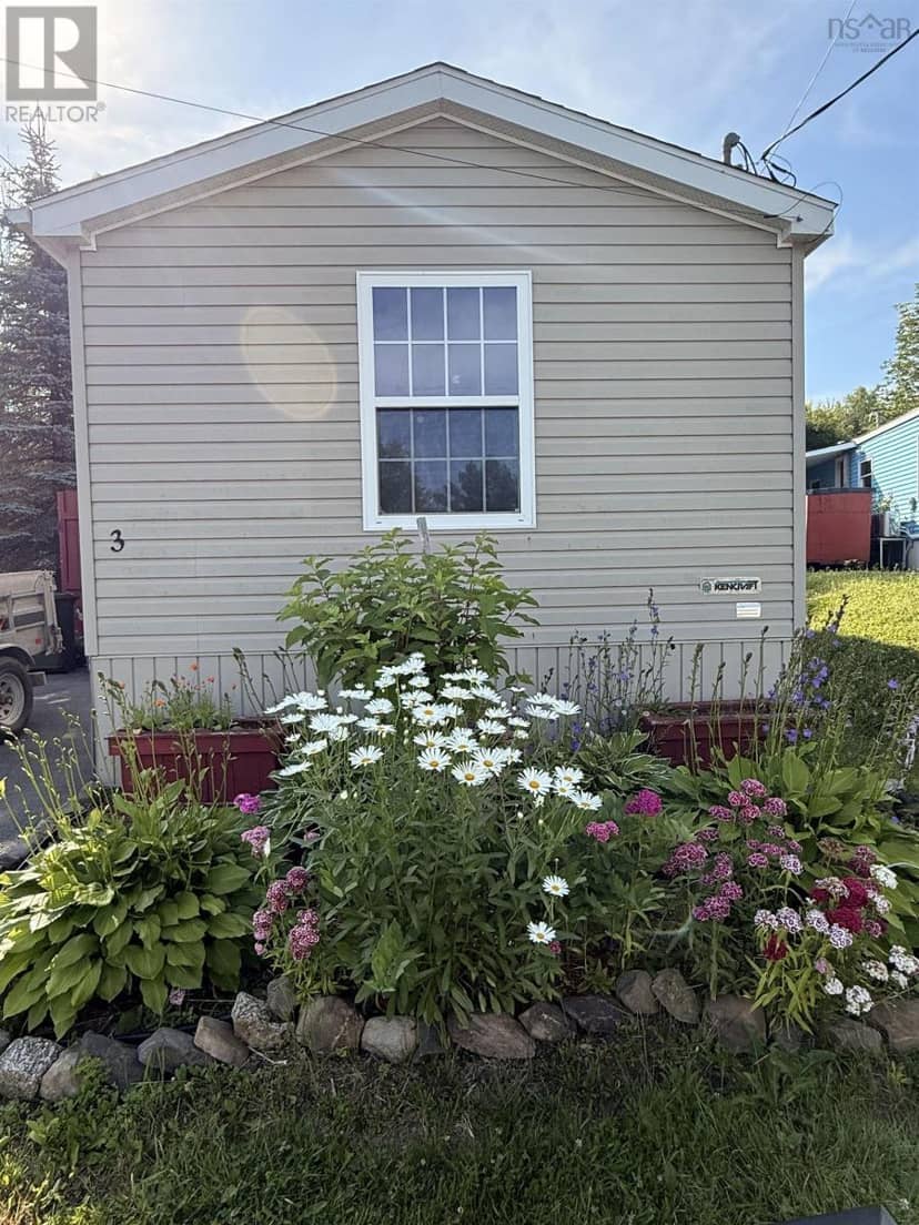 3 Heather Street — photo 1 of 40