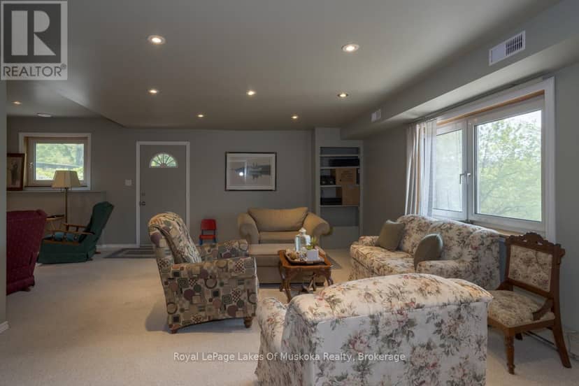 110 Dill Street — photo 25 of 40
