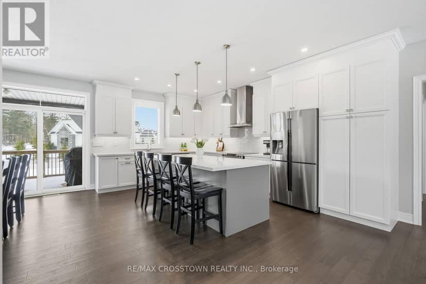 2055 Elana Drive — photo 14 of 40