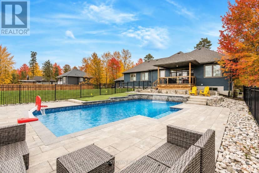 2055 Elana Drive, Severn, photo 3
