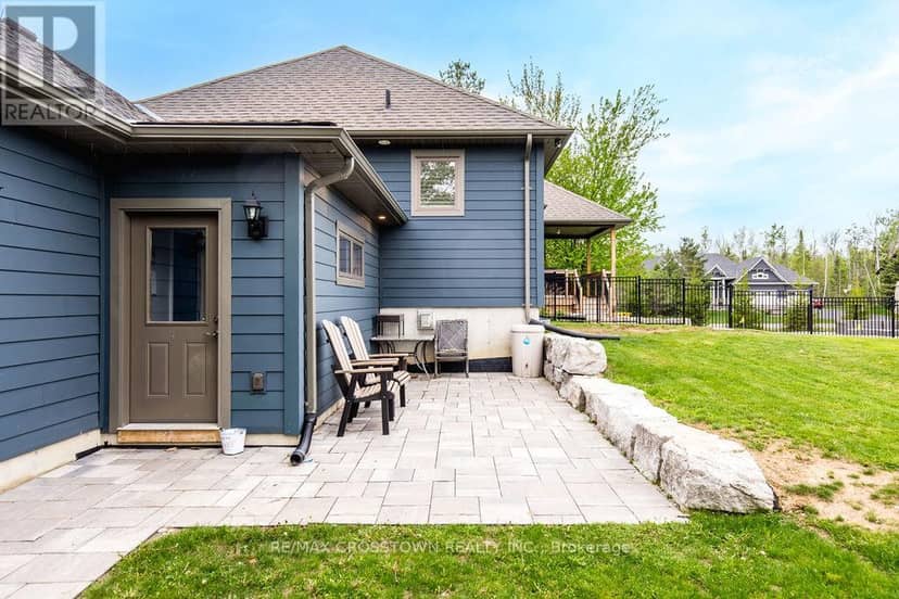 2055 Elana Drive — photo 35 of 40