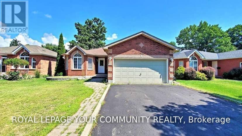 102 Columbia Road, Barrie, photo 2