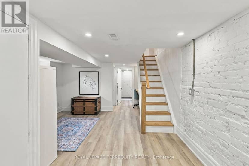 112 Maria Street — photo 20 of 26