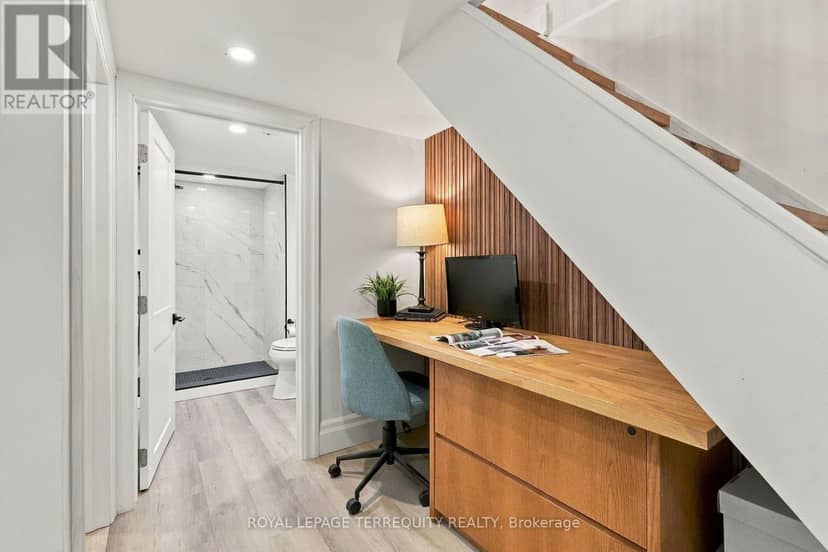 112 Maria Street — photo 22 of 26