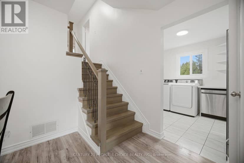 578 Cavell Drive — photo 16 of 40