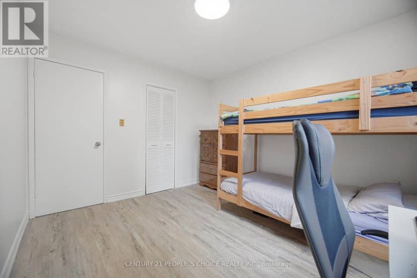 578 Cavell Drive — photo 33 of 40
