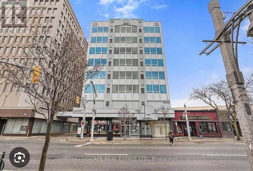 5F - 540 Ouellette Avenue — photo 1 of 15