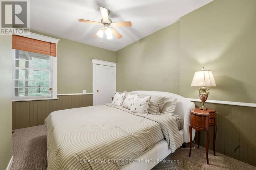 71 Lyall Avenue — photo 10 of 40