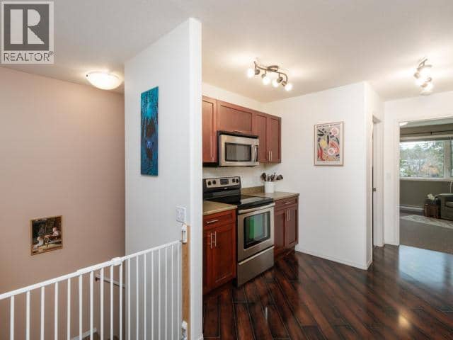7-484 Range Road — photo 14 of 32