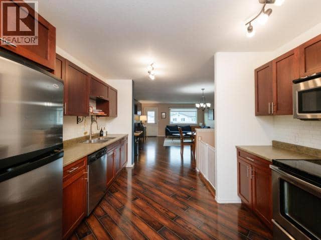 7-484 Range Road — photo 16 of 32