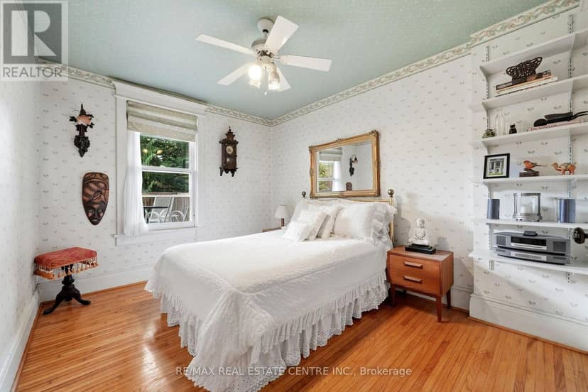 71 Lyall Avenue — photo 24 of 40