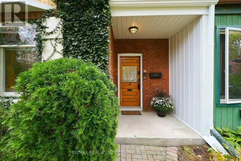 71 Lyall Avenue, Toronto, photo 3