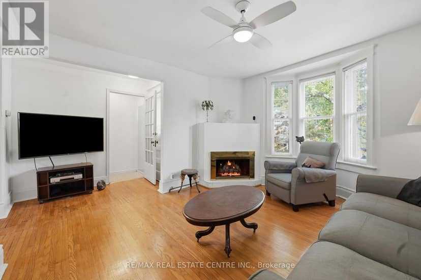 71 Lyall Avenue — photo 17 of 40