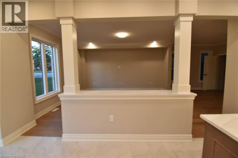 8 DUNLOP Road — photo 12 of 40