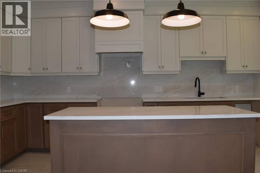 8 DUNLOP Road, Hamilton, photo 7