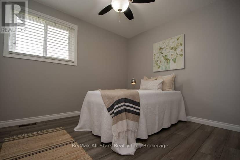 530 Centreline Road — photo 20 of 40