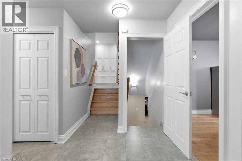 377 CARSON Drive — photo 32 of 40