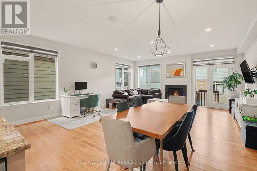 160 Avro Circle — photo 11 of 33