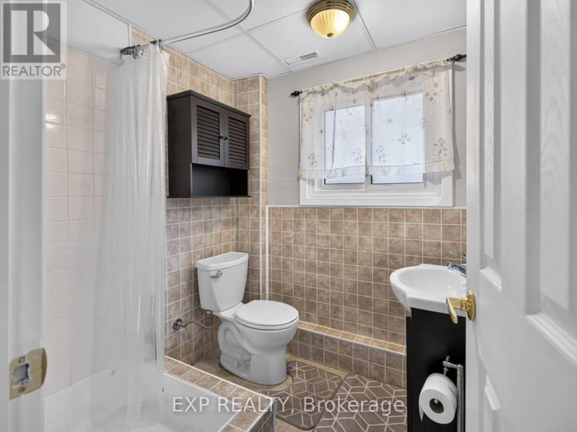 4543 Montrose Road — photo 24 of 38