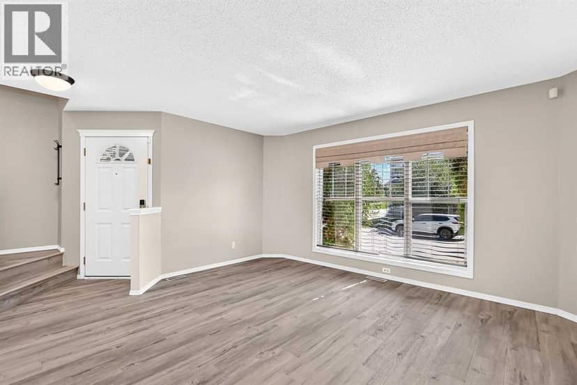 22 Cramond Crescent SE, Calgary, photo 5