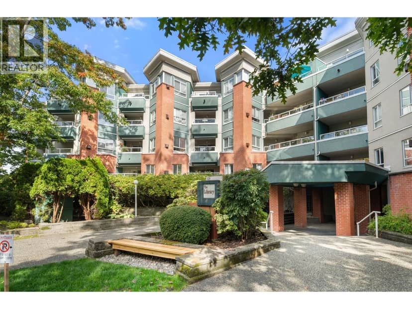 115 128 W 8TH STREET, North Vancouver