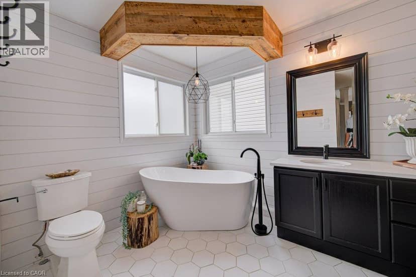 424 SAUVE Crescent — photo 30 of 40