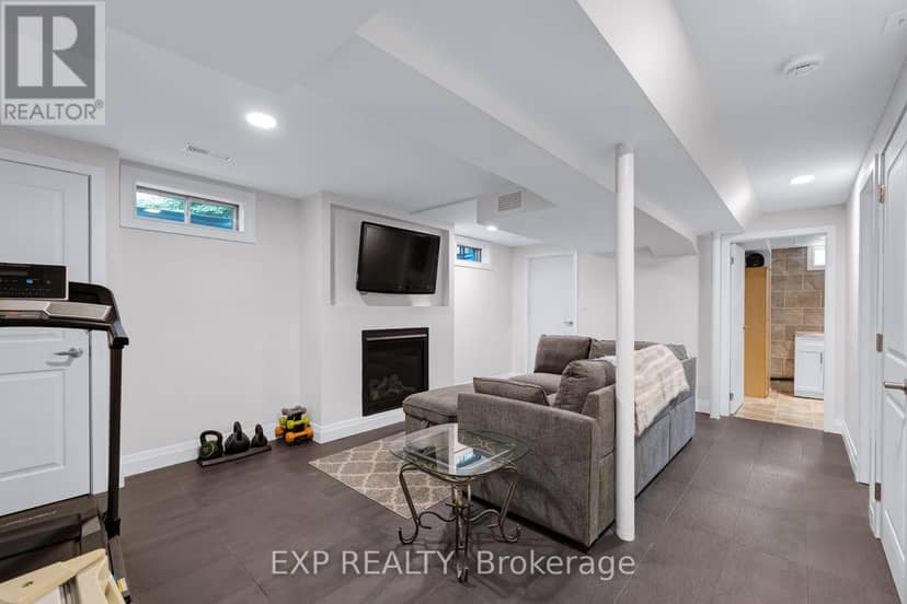 14 Russell Hill Road — photo 32 of 40