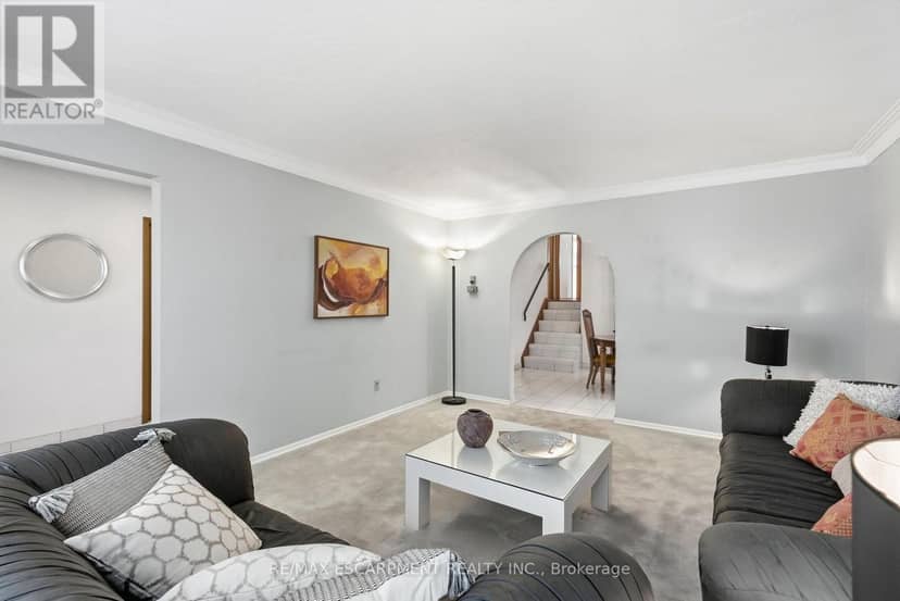 36 Algonquin Court — photo 6 of 40