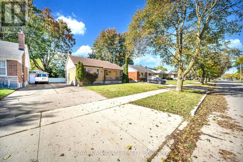 457 Dumfries Avenue — photo 4 of 40