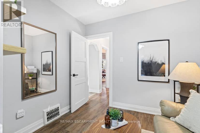 202 Huxley Avenue S — photo 23 of 40