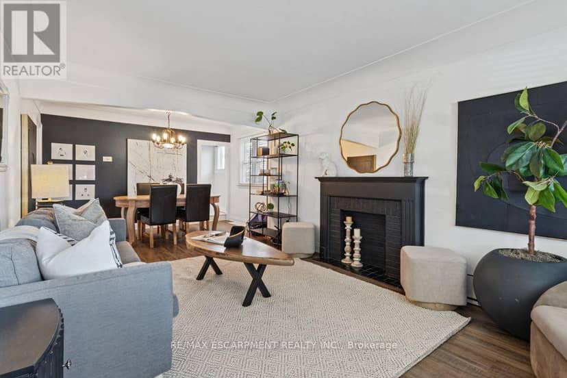 202 Huxley Avenue S — photo 8 of 40
