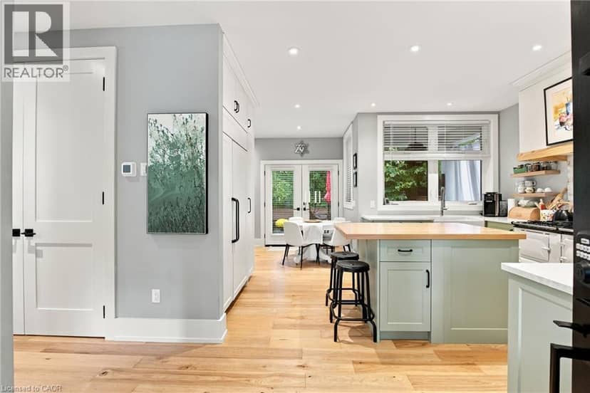 11 WILBERFORCE Avenue — photo 8 of 40