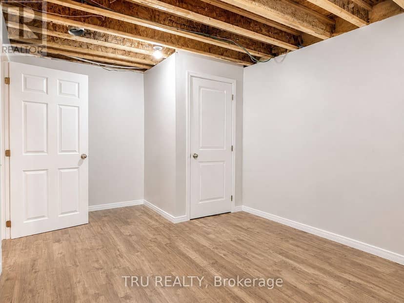 2315 Laval Street — photo 27 of 34
