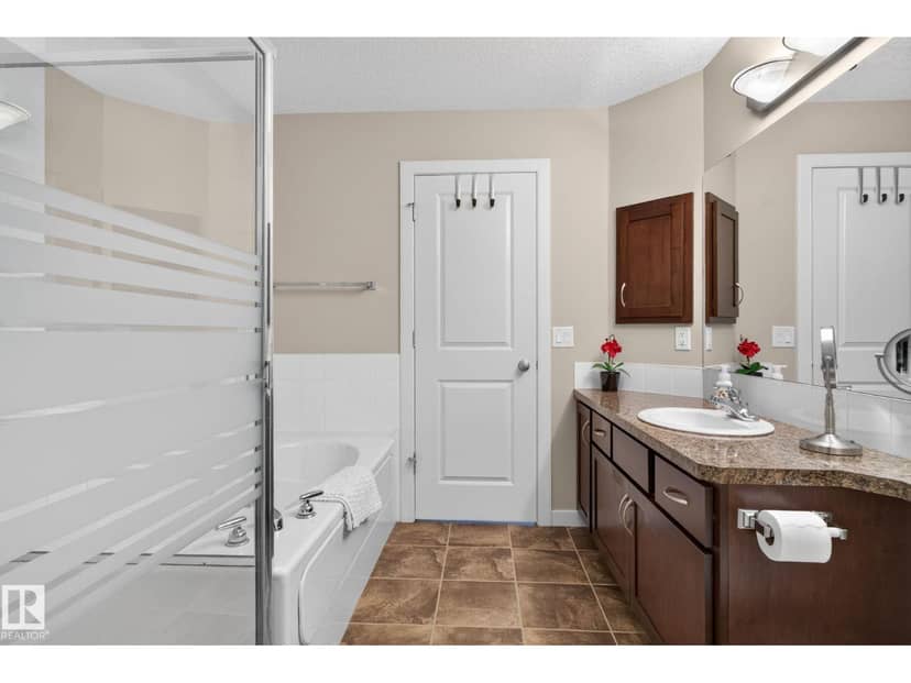 #91 7293 South Terwillegar Dr NW — photo 16 of 22