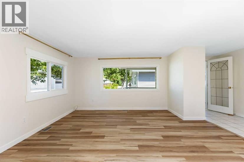10, 9090 24 Street SE — photo 19 of 40