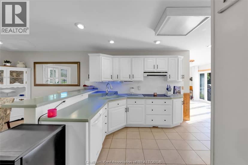 7150 Talbot TRAIL — photo 23 of 40