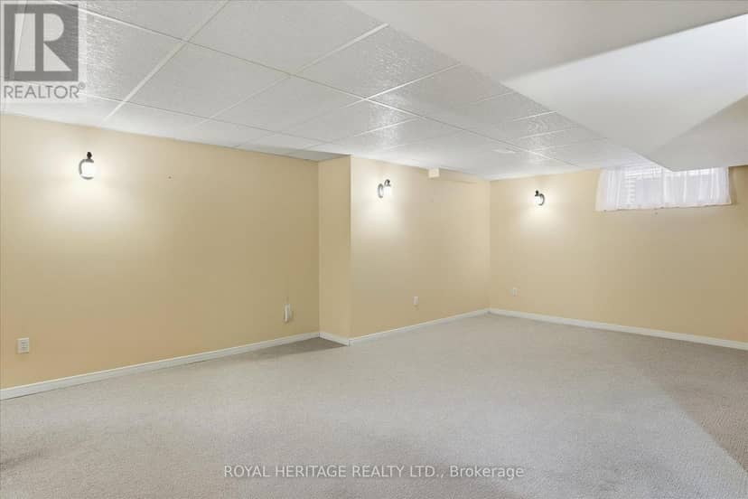 194 McLaughlin Road — photo 32 of 40