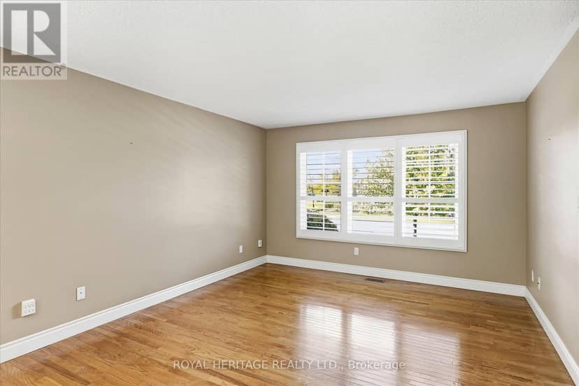 194 McLaughlin Road — photo 9 of 40