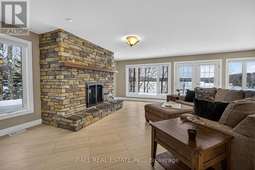 13540 Highway 35 — photo 14 of 40