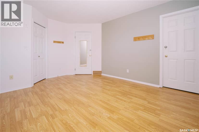 939 Haslam CRESCENT — photo 32 of 40