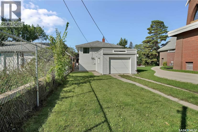 1209 Broadway AVENUE — photo 24 of 28