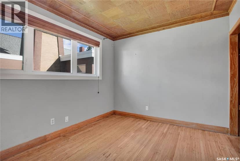 1209 Broadway AVENUE — photo 9 of 28