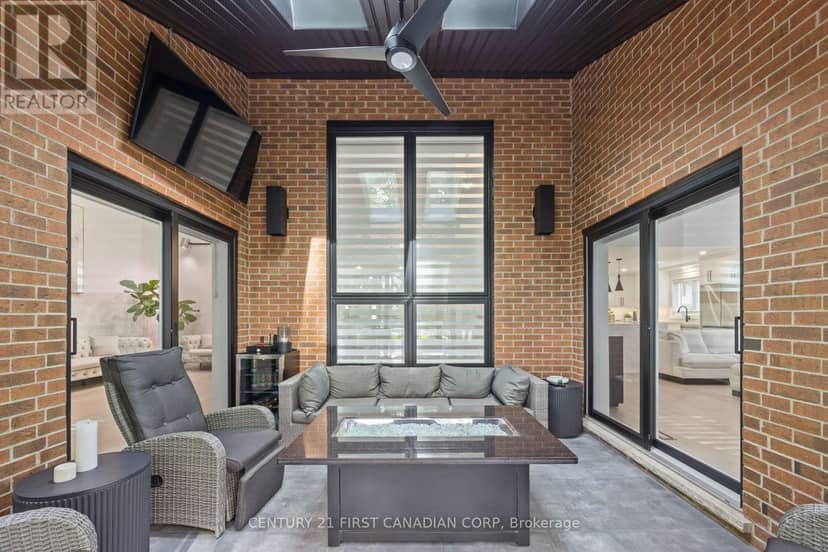 28 Lindbrook Court — photo 19 of 40