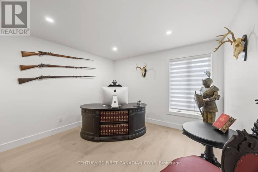 28 Lindbrook Court — photo 20 of 40