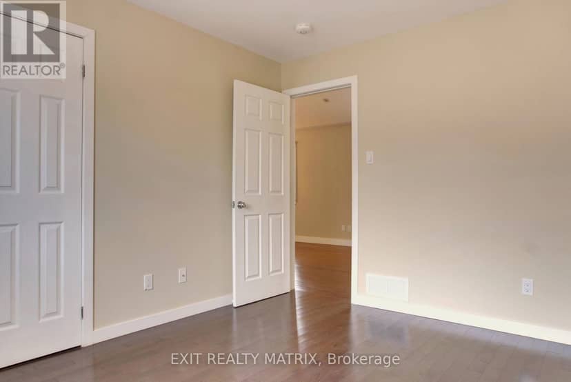 1557 Belcourt Boulevard — photo 11 of 40