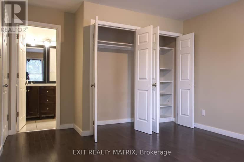 1557 Belcourt Boulevard — photo 17 of 40