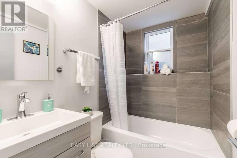 203-205 Marier Avenue — photo 11 of 39